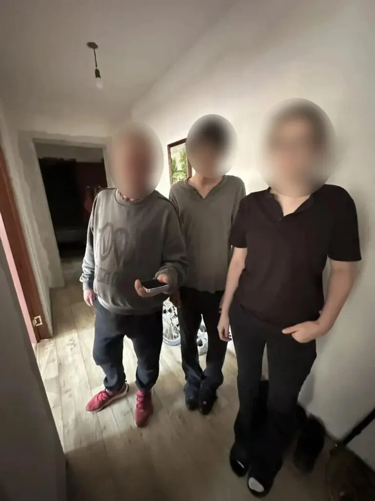 В Оренбурге таксист оставил себе забытый телефон за 35 тысяч
